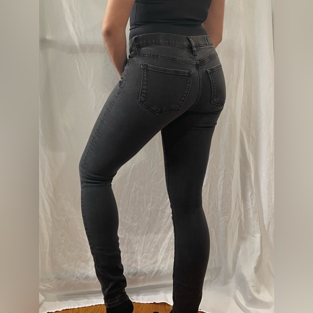 Y2K DKNY Black Skinny Jeans / SZ 4